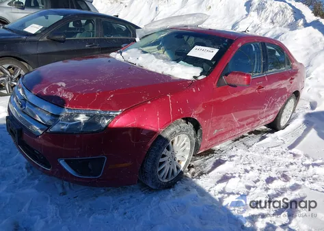 2011 Ford Fusion Hybrid from USA, damaged, VIN 3FADP0L36BR259555